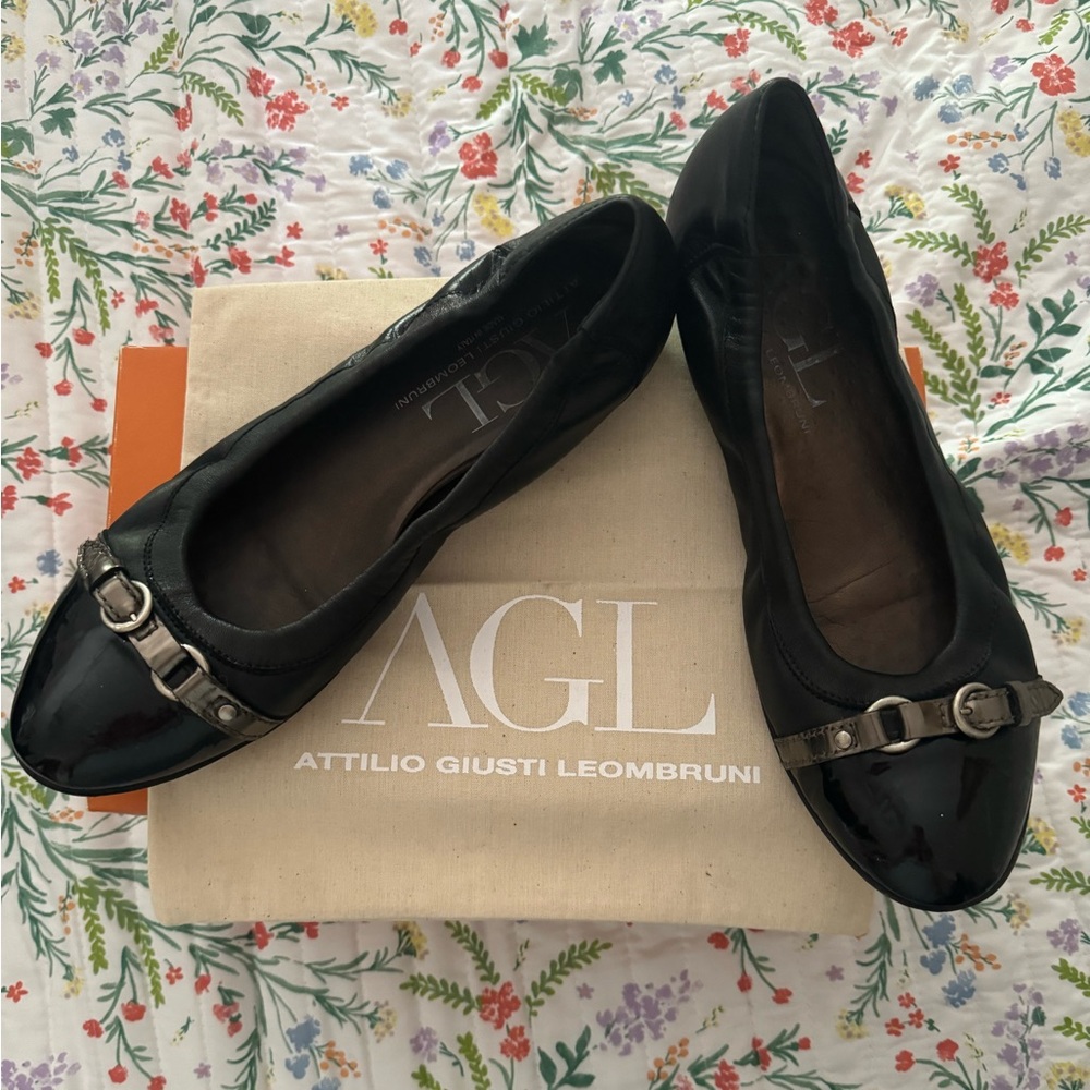 AGL Cap Toe Flats - Size 42